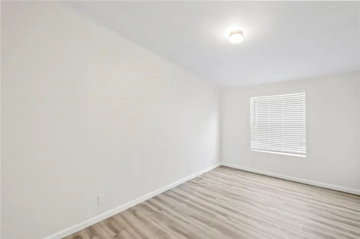 33245 9th St, Winchester, California 92596