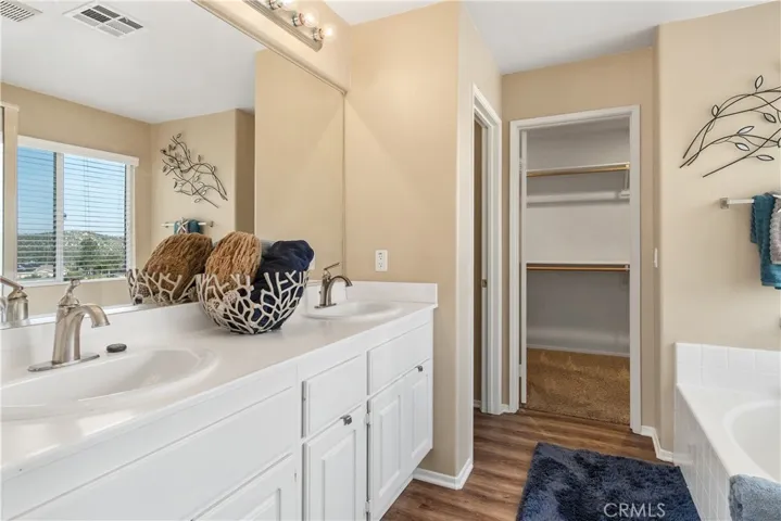 32046 Baywood Street, Lake Elsinore, California 92532
