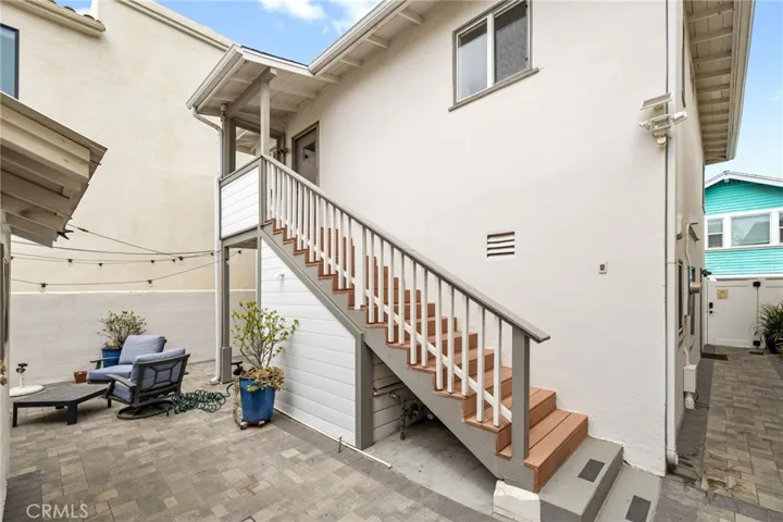 Stairs to upper rear unit (58 10th Ct #A)