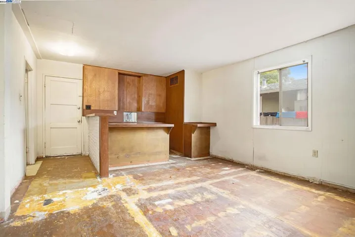 767 Pacific Ave., Alameda, California 94501
