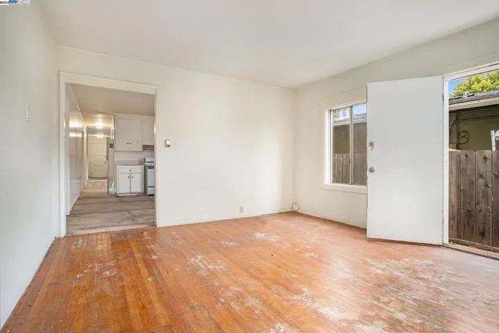 767 Pacific Ave., Alameda, California 94501