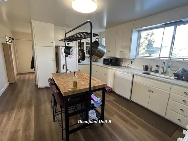 767 Pacific Ave., Alameda, California 94501