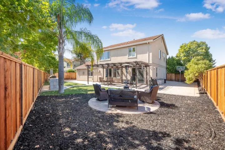 9105 Desiderio Way, Gilroy, California 95020