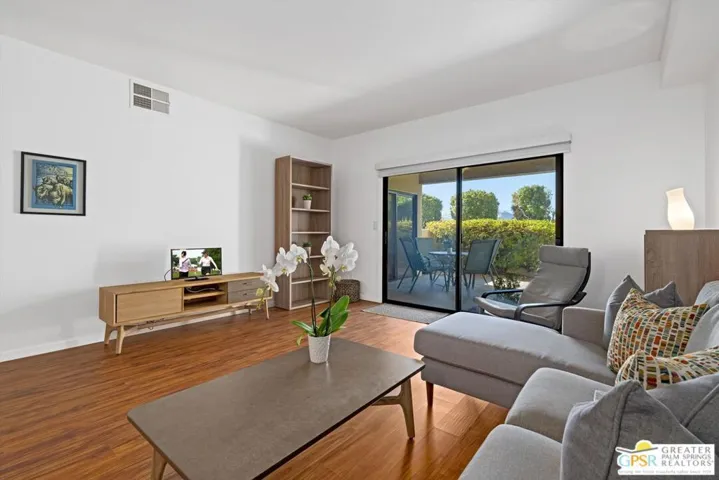 255 S Avenida Caballeros 308, Palm Springs, California 92262
