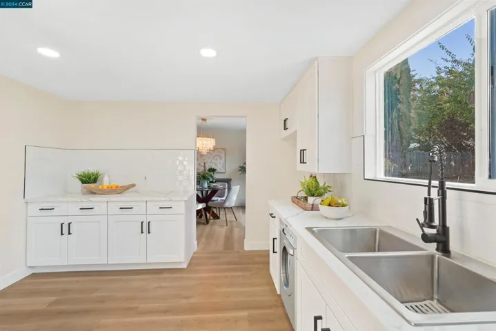 1100 Jeanne Ct, Suisun City, California 94585