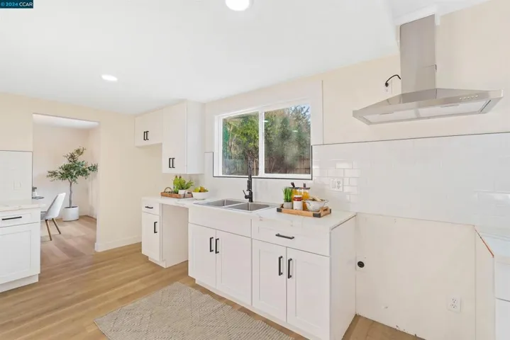 1100 Jeanne Ct, Suisun City, California 94585