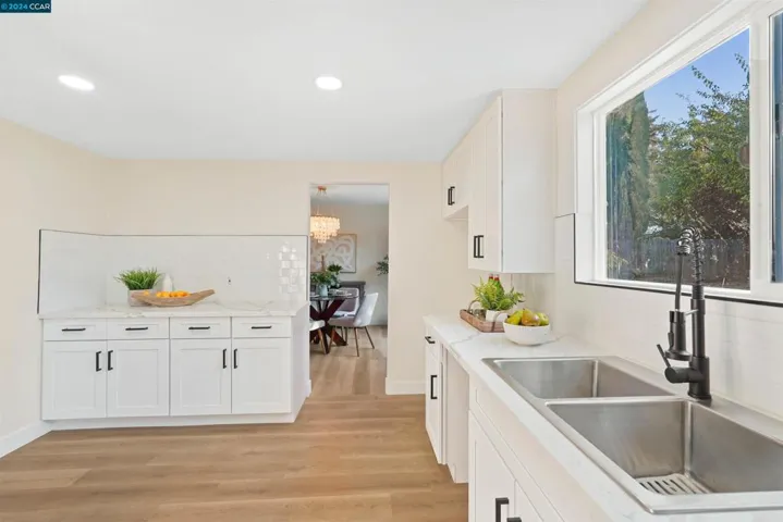 1100 Jeanne Ct, Suisun City, California 94585