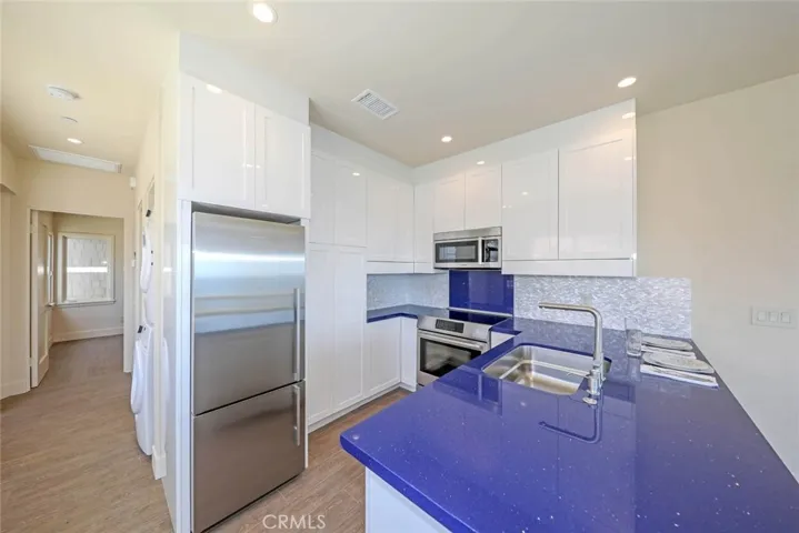 376 Cliff Drive C, Laguna Beach, California 92651