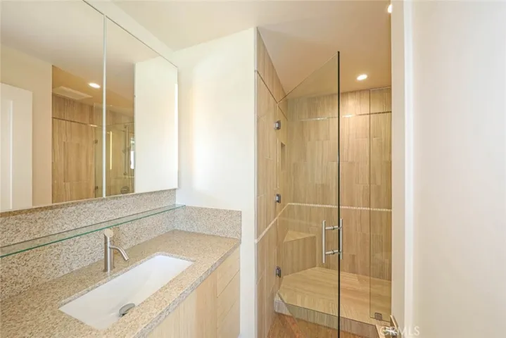 376 Cliff Drive C, Laguna Beach, California 92651