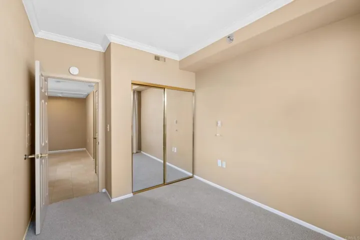 3890 Nobel Drive 1402, San Diego, California 92122