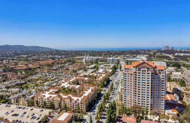 3890 Nobel Drive 1402, San Diego, California 92122