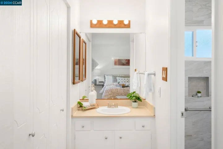 952 Kittery Way, Pinole, California 94564