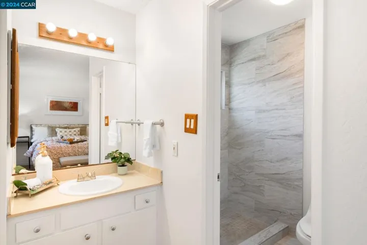 952 Kittery Way, Pinole, California 94564