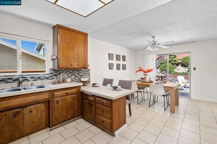 952 Kittery Way, Pinole, California 94564