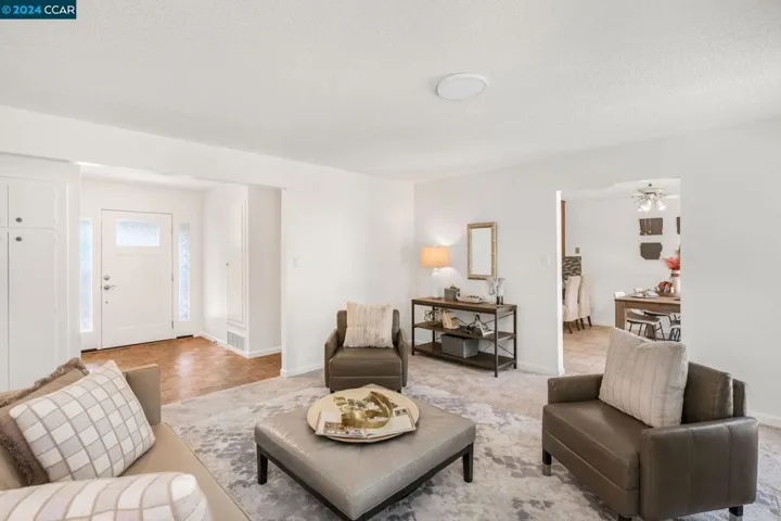 952 Kittery Way, Pinole, California 94564