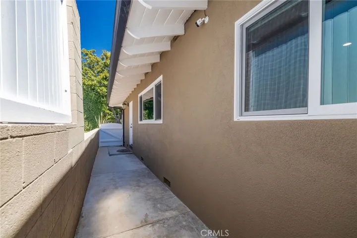 5530 Montemalaga Drive, Rancho Palos Verdes, California 90275