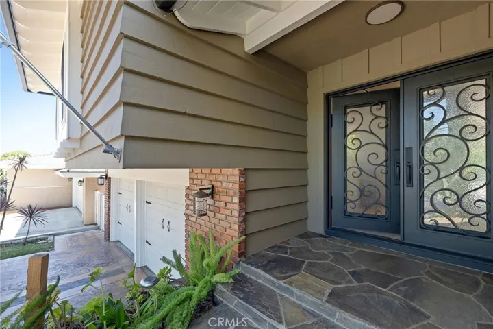 5530 Montemalaga Drive, Rancho Palos Verdes, California 90275