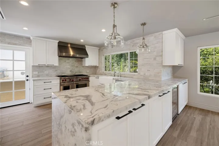 5530 Montemalaga Drive, Rancho Palos Verdes, California 90275