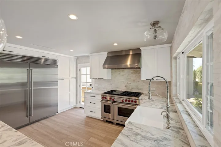 5530 Montemalaga Drive, Rancho Palos Verdes, California 90275