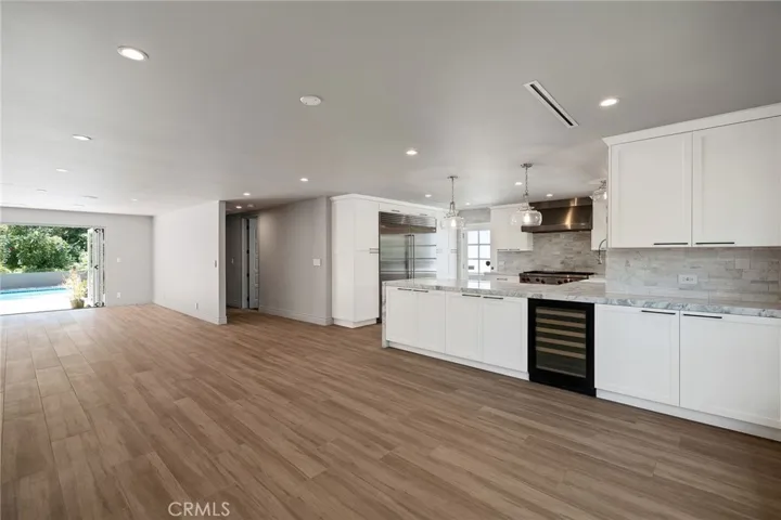 Hallway leads to 2 Bedrooms & Bathroom