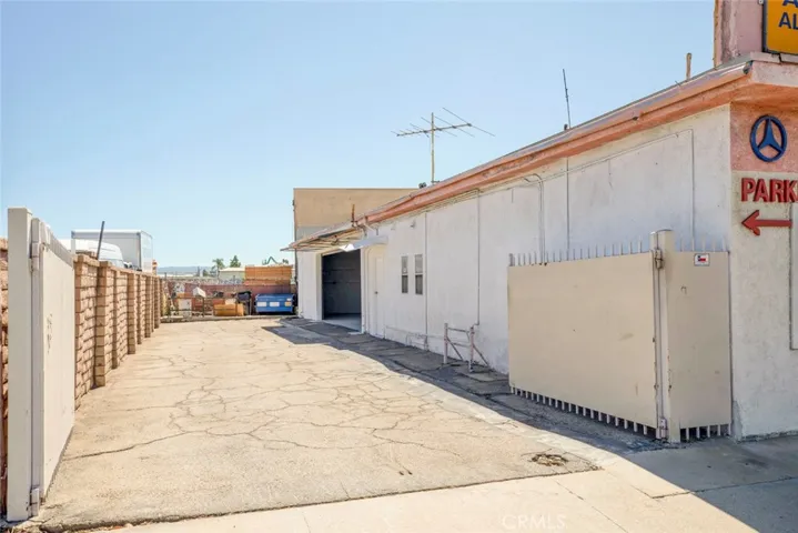 18248 Parthenia Street, Northridge, California 91325