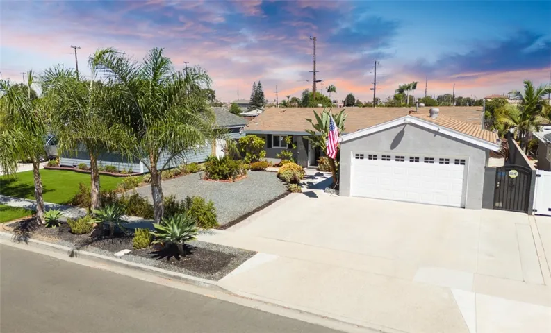 5521 Myra Avenue, Cypress, California 90630
