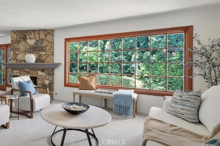 2039 Van Karajan Drive, Rancho Palos Verdes, California 90275