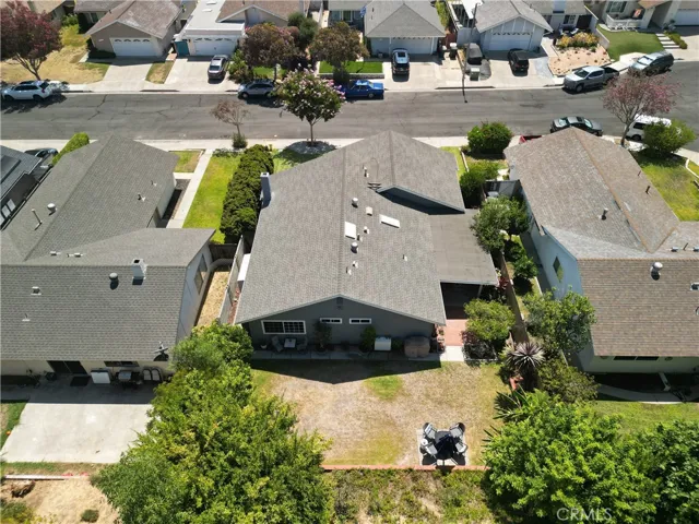 Large 7,000 sq. ft. Lot