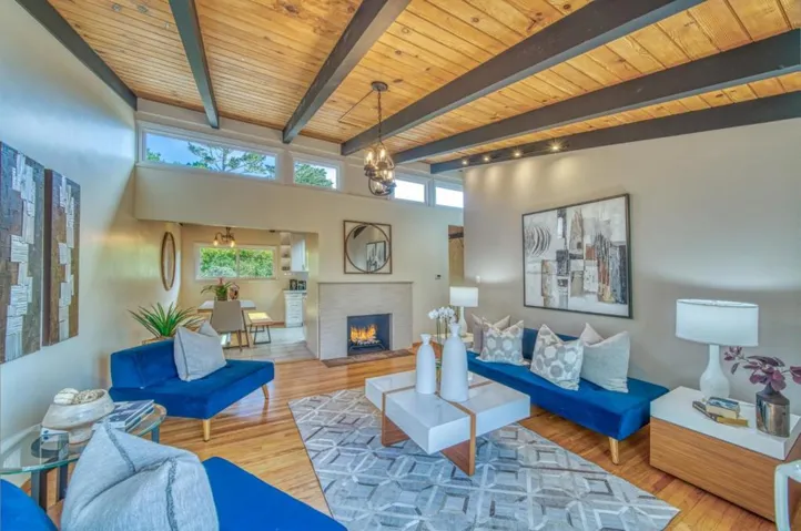 890 Kelmore Street, Moss Beach, California 94038