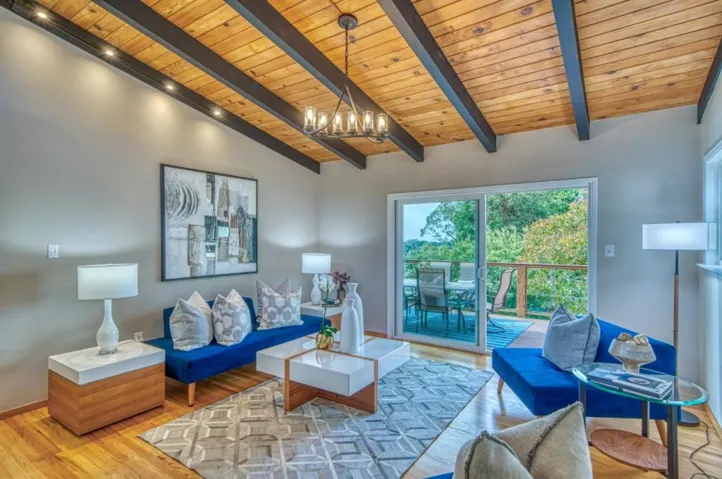 890 Kelmore Street, Moss Beach, California 94038