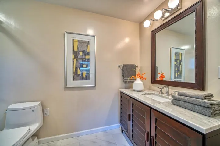 890 Kelmore Street, Moss Beach, California 94038