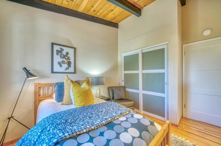 890 Kelmore Street, Moss Beach, California 94038