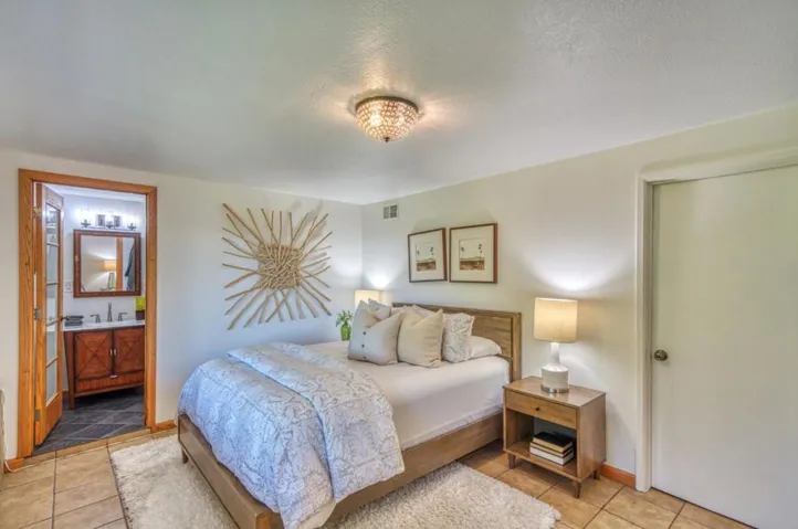 890 Kelmore Street, Moss Beach, California 94038