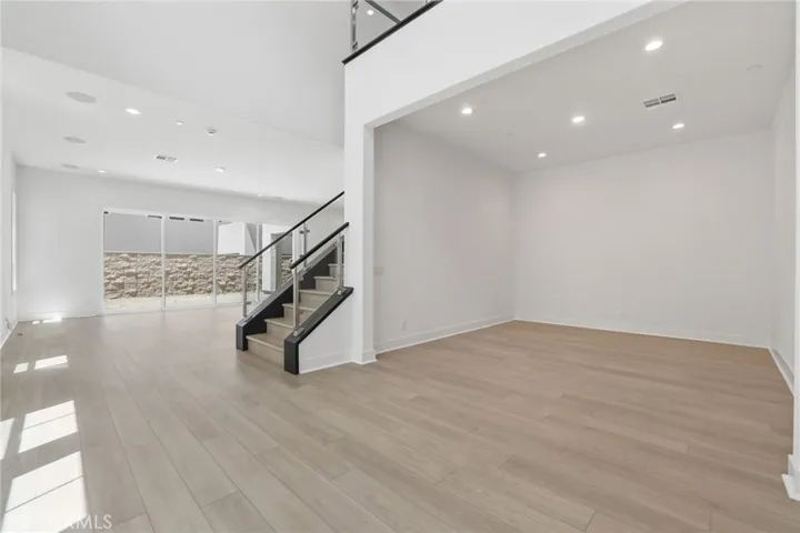 121 Sweet Juniper, Lake Forest, California 92630