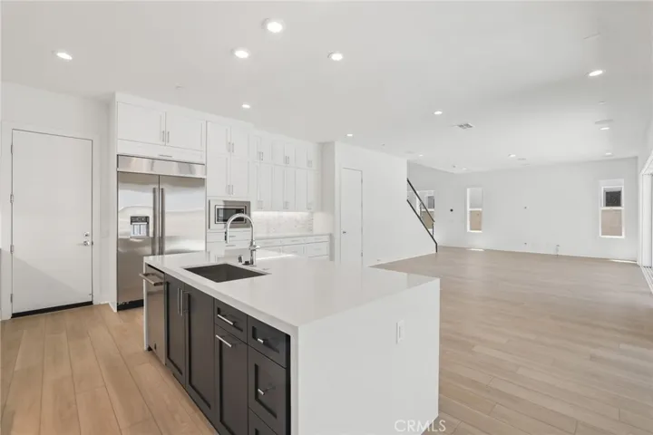 121 Sweet Juniper, Lake Forest, California 92630