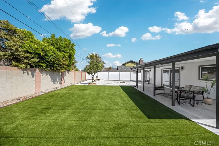 16351 Hollywood Lane, Huntington Beach, California 92649