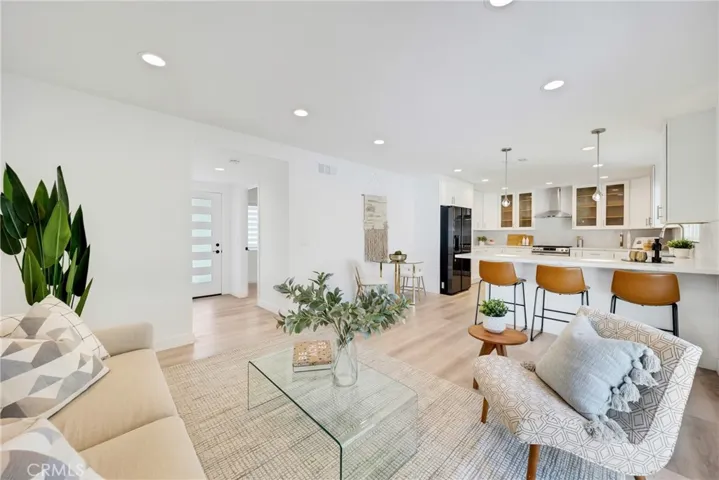16351 Hollywood Lane, Huntington Beach, California 92649