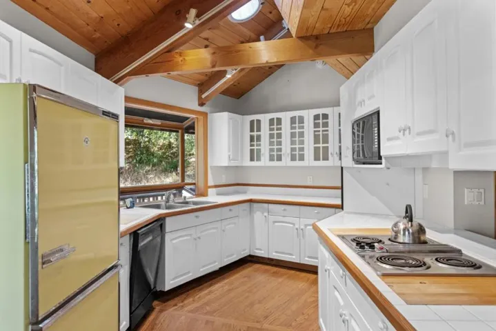 76 Morse Lane, Woodside, California 94062