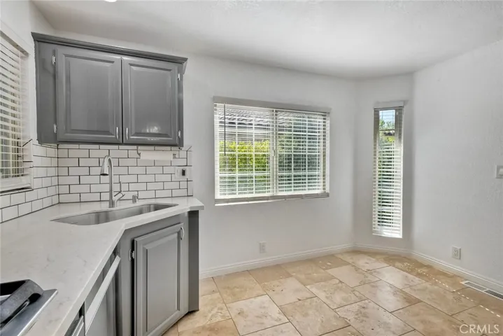 4874 Dulin Road, Fallbrook, California 92028