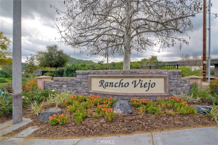 4874 Dulin Road, Fallbrook, California 92028