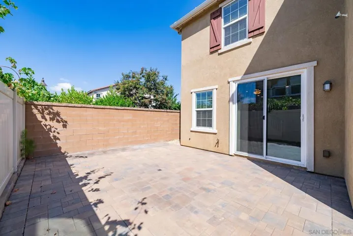 1204 White Oak Ct, El Cajon, California 92020