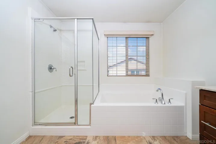 1204 White Oak Ct, El Cajon, California 92020