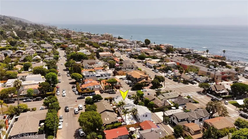 368 Oak Street, Laguna Beach, California 92651