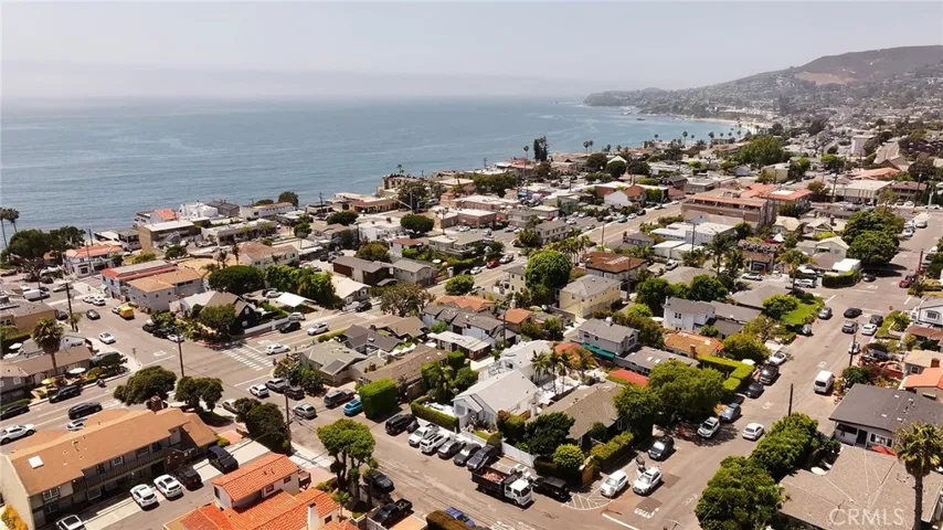 368 Oak Street, Laguna Beach, California 92651