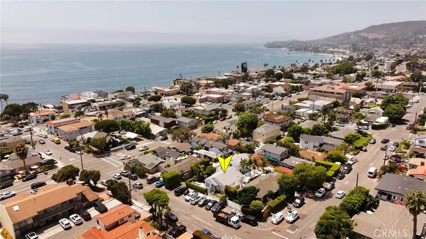 368 Oak Street, Laguna Beach, California 92651