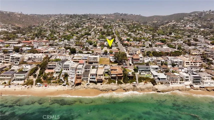 368 Oak Street, Laguna Beach, California 92651