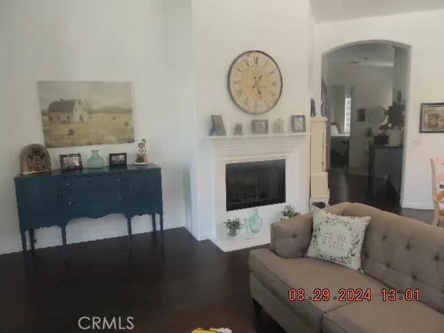 11143 Canora Court, Apple Valley, California 92308