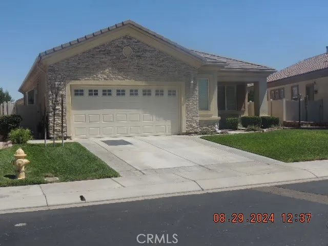 11143 Canora Court, Apple Valley, California 92308