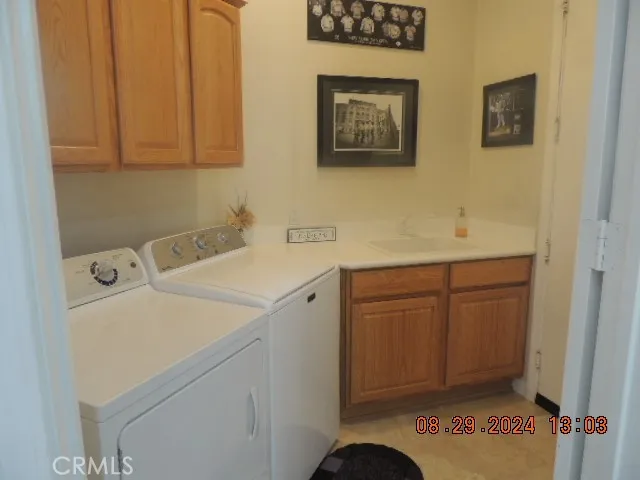 11143 Canora Court, Apple Valley, California 92308