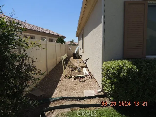 11143 Canora Court, Apple Valley, California 92308